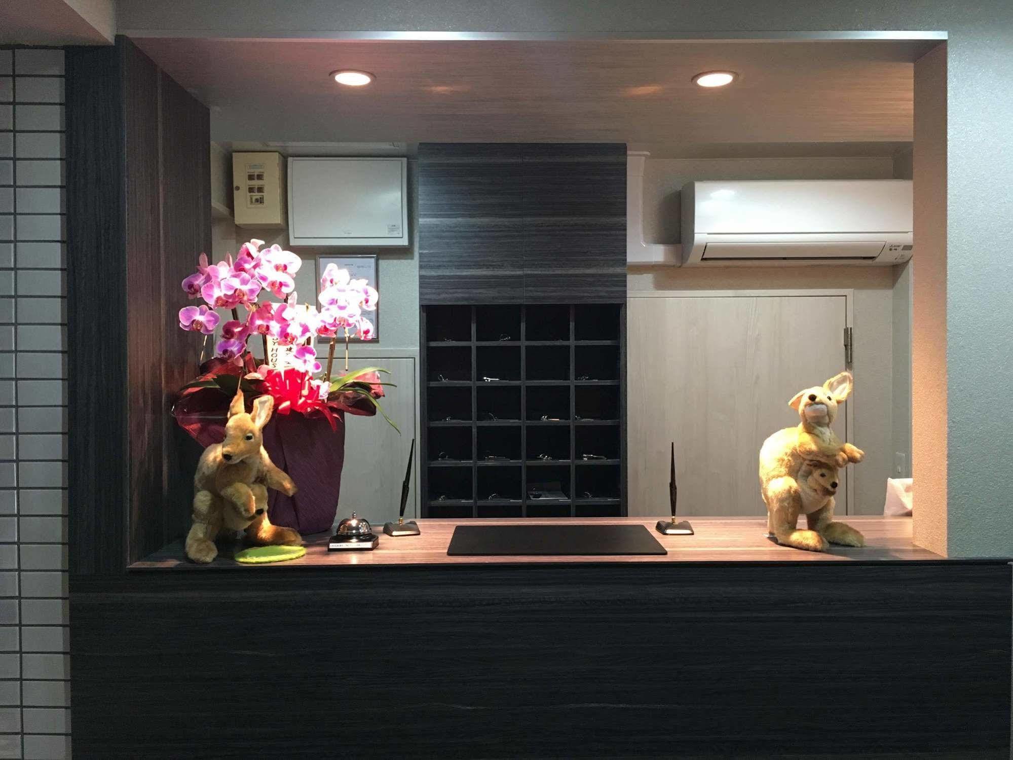 วัลลาบี เฮาส์ Hotel คาวากุจิ ภายนอก รูปภาพ